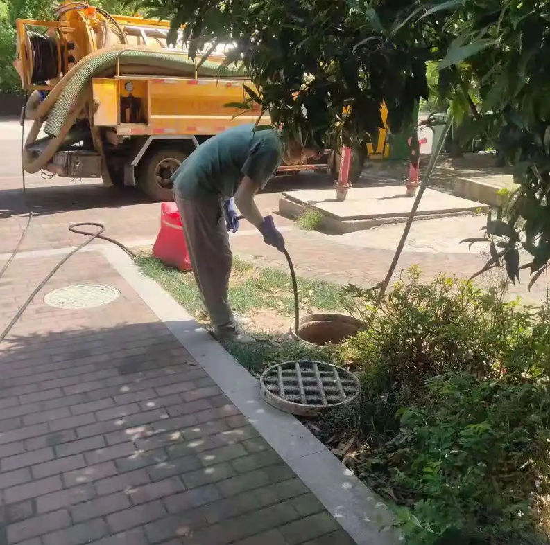 杏花岭市政排污管道清淤疏通——专业团队，让您全程省心！